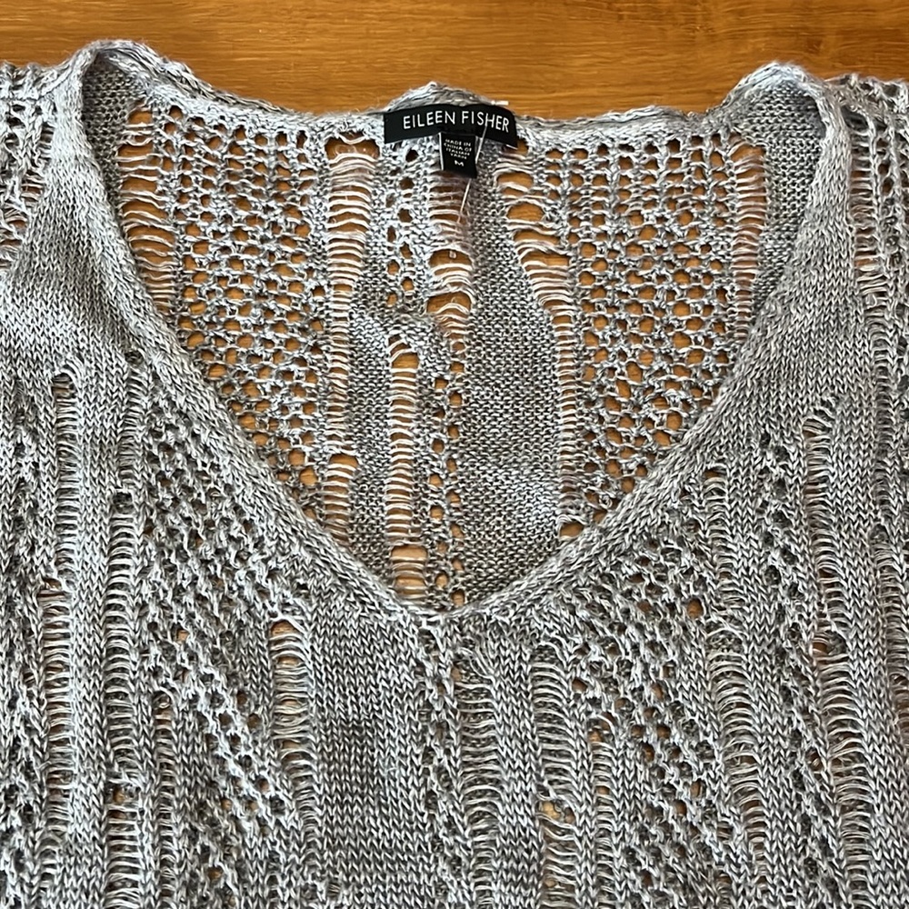 Eileen Fisher Open Knit Linen Top-Gray, Short Sleeve, V-Neck, Size M, GUC. - Picture 3 of 15